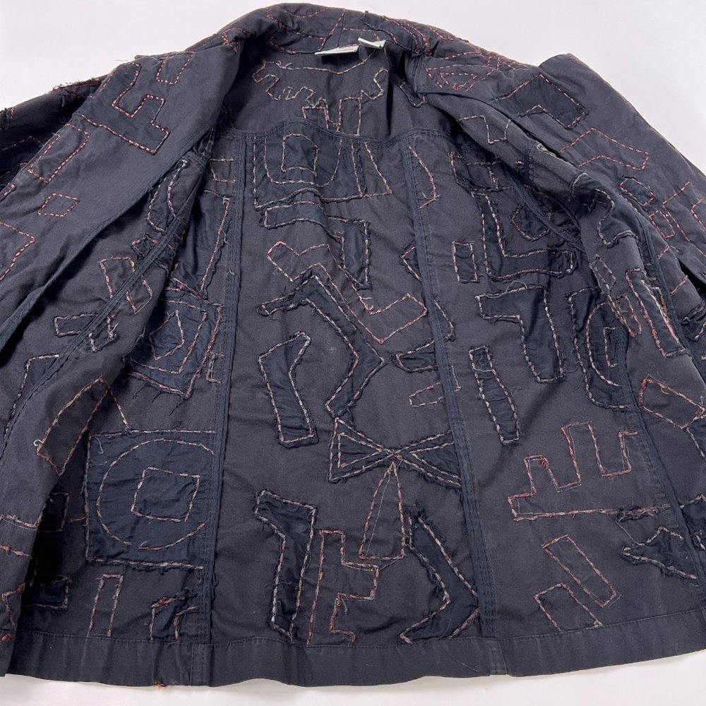 Chicos Black Abstract Art to Wear Contrast Stitch Button Blazer Jacket M 1 FLAW - Picture 8 of 10